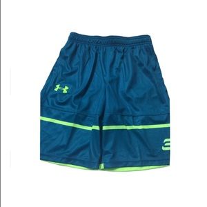 Under Armour HeatGear Youth Boys Active Shorts XL